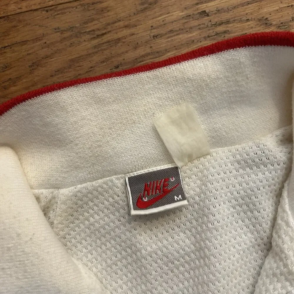 Vintage 80s Nike Grey Tag International Patch Windbreaker Jacket Medium